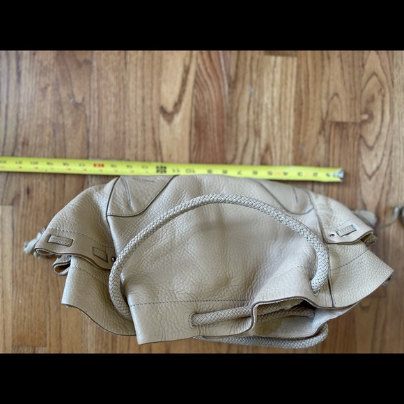 Cole Haan leather diaper bag w/ waterproof lining - Picture 12 of 16